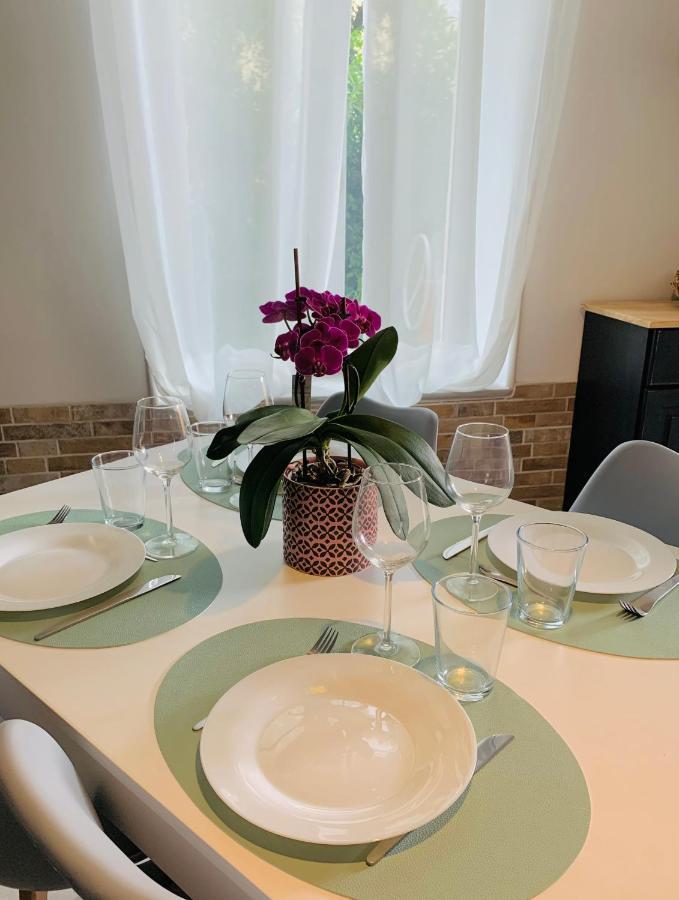Appartement Avec Jardin Privatif Cazouls-lès-Béziers Esterno foto